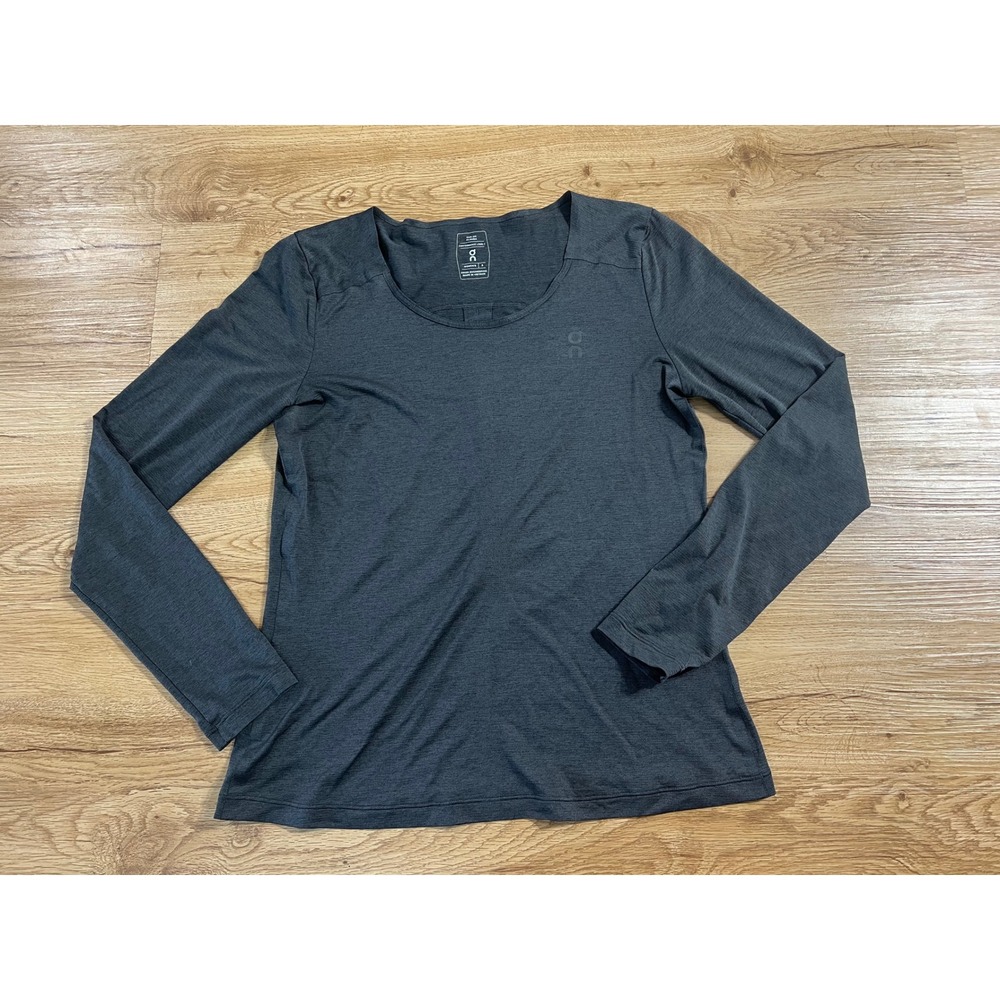 On Running Performance Long-T Womens Small Gray Heather Long Sleeve Running Top